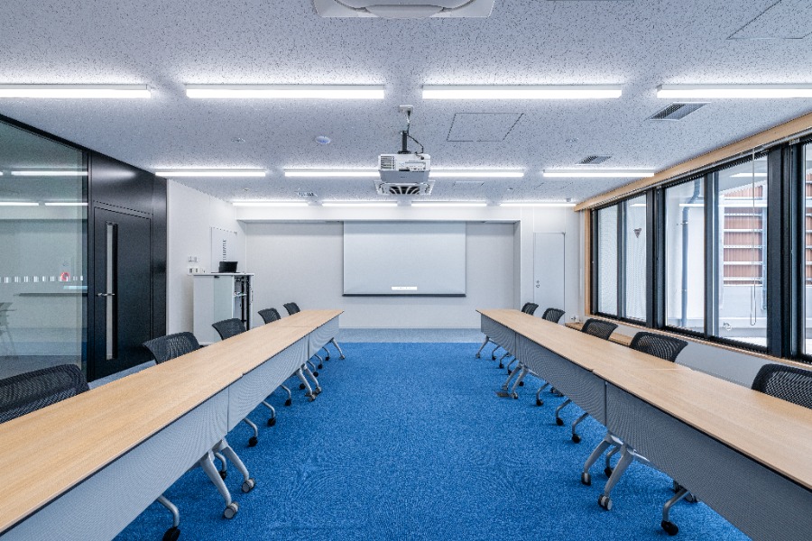 ダイダン株式会社新潟支店 - 3F会議室（什器入）