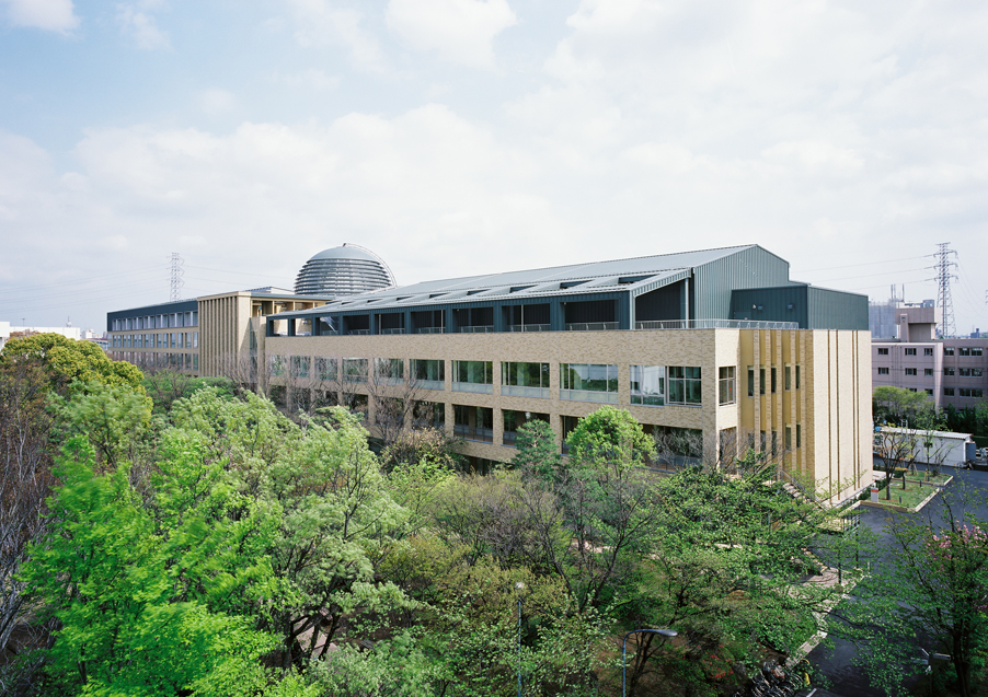 photo:獨協大学天野貞祐記念館