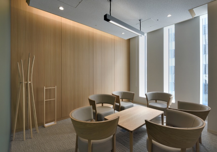 ほくほく札幌ビル　北海道銀行オフィス内装　5F応接室