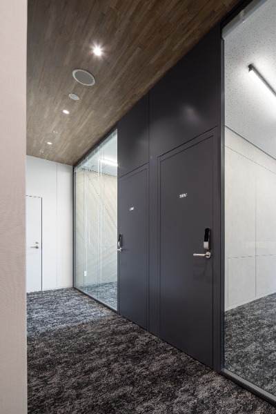 こゆるぎビル オフィス会議室