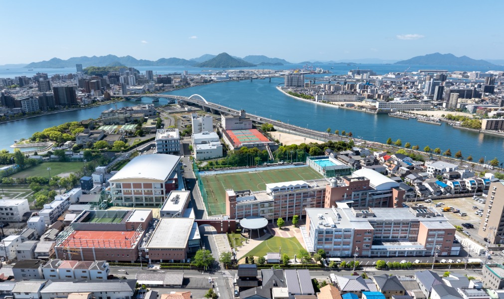 修道中学校・修道高等学校 - 北面鳥瞰全景