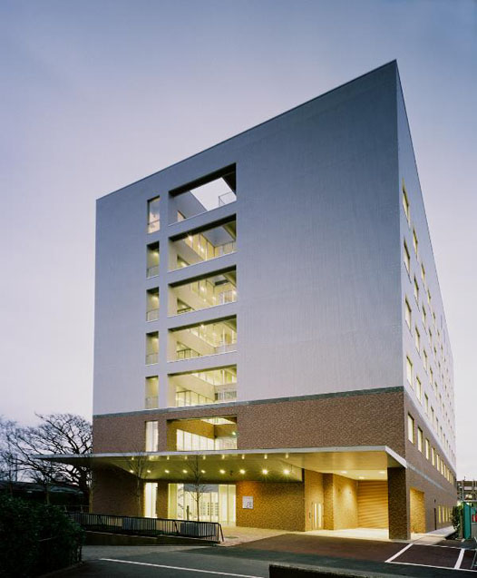 photo:東京大学地震研究所１号館  