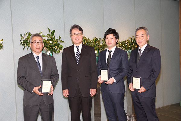 2016年度上半期CS委員長賞 表彰式の様子
